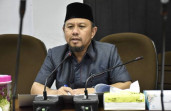Lubang Menganga di Jalanan Pekanbaru, Dewan Berikan Solusi Sementara