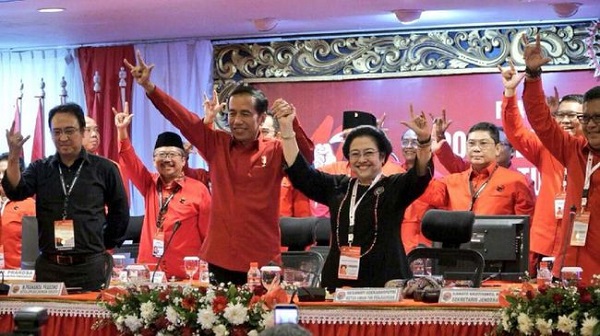 Capres Jokowi dan 'Sabda Mega' di Pulau Dewata