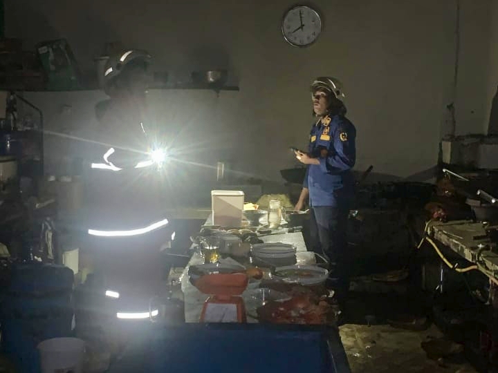 Ledakan Tabung Gas Guncang Ruko di Jalan Arifin Achmad Pekanbaru, Tujuh Karyawan Luka-Luka