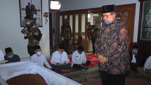 Pramono Edhie Wafat, SBY: Tahun Berat Setelah Saya Ditinggal Istri-Ibunda