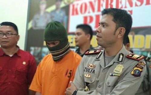 Berprofesi sebagai Tukang Urut, Pelaku yang Gorok Leher Korban di Kosan Sukajadi Pekanbaru Kerap Taw