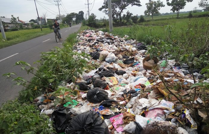 Satgas Sampah Mulai Disebar, Buang Sampah Sembarang Pengadilan Menanti