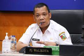 Pj Walikota Pekanbaru : ASN dan THL Diminta Tak Malas-malasan Saat Puasa, Tetap Semangat Layani Masyarakat!