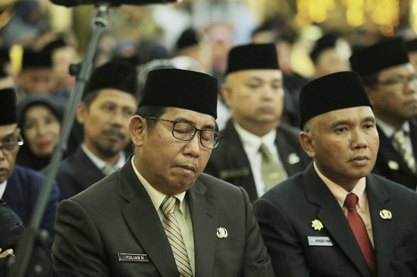 Bupati Irwan Lantik Bambang Suprianto sebagai Plh Sekda Kepulauan Meranti