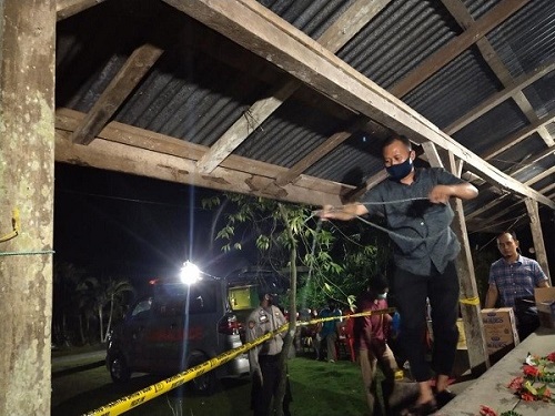 Seorang Pria di Pelalawan Ditemukan Tewas Tergantung