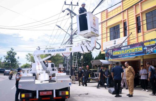 DPRD Pekanbaru Desak Pemko Tertibkan Kabel Fiber Optic Ilegal Secara Menyeluruh