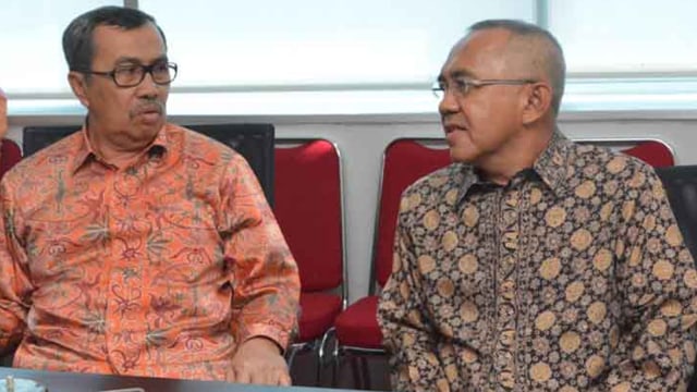 Akhirnya Gubernur Riau Melenggang Menuju Kursi Golkar Riau