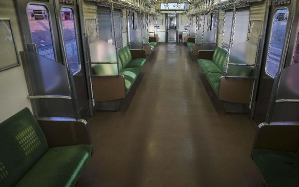 PT KCI Siapkan KRL Commuter Line Kelas Premium Tahun Depan