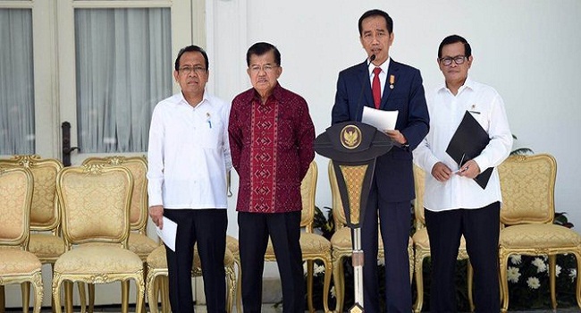 Curhatan para menteri yang dicopot Jokowi