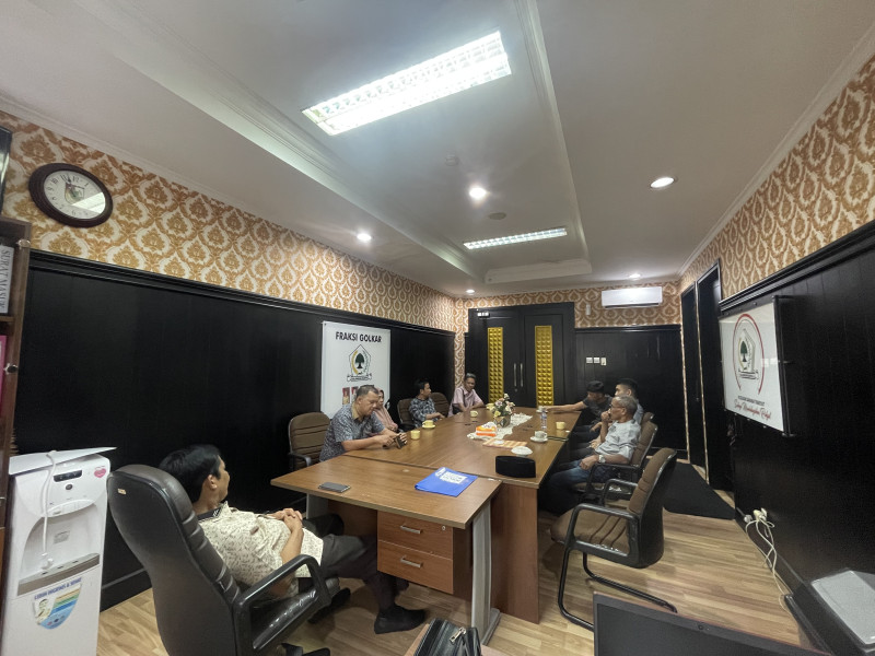 Tak Lagi Bingung, Warga Kampung Baru Dapat Solusi Air Bersih Berkat Fraksi Golkar