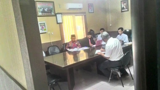 Birokrat Senior Pemprov Riau Ini Langsung Hadir Dipanggil Bawaslu