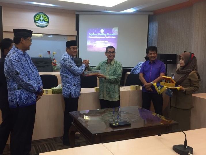 Pemkab Kuansing Kerjasama dengan Universitas Riau