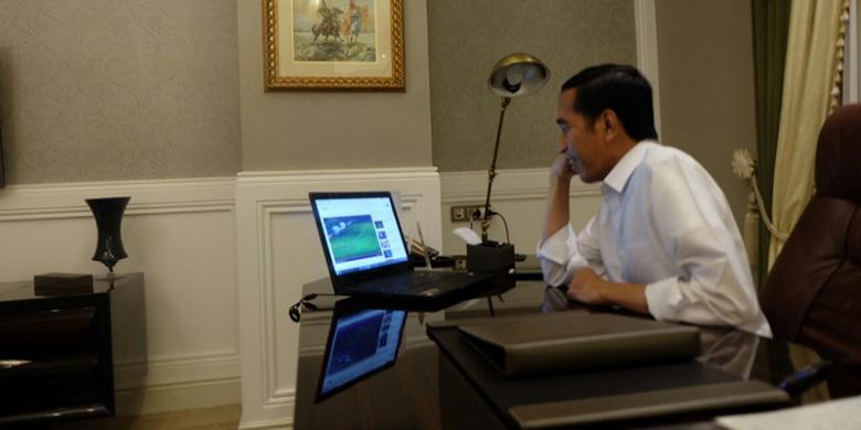 Kemenangan Timnas 'Kalah' Tenar Dengan Laptop Jokowi