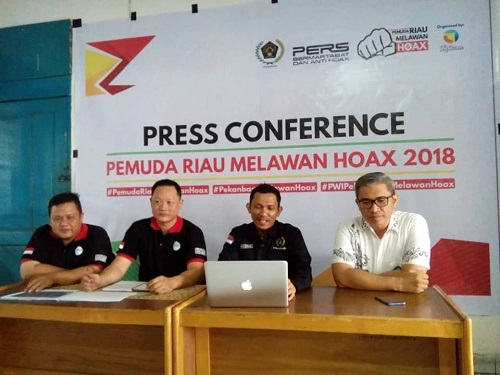 Semangat Sumpah Pemuda, PWI Pekanbaru Gelar Deklarasi Pemuda Riau Melawan Hoax
