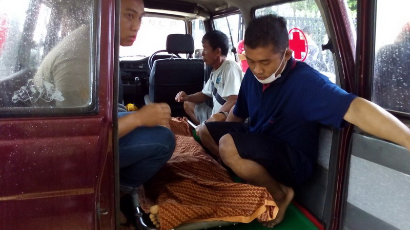 Balon Peluncur Kapal Besi Meledak, Tiga Pekerja Tewas