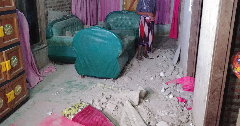 Polisi: 139 Rumah Rusak Akibat Gempa M 6,9 Banten, 1 Warga Tewas