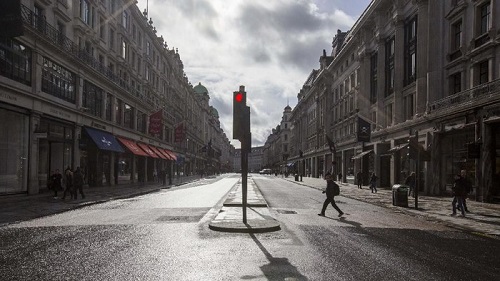 Petugas Tiket Kereta Meninggal Akibat Corona Usai Diludahi Orang Tak Dikenal