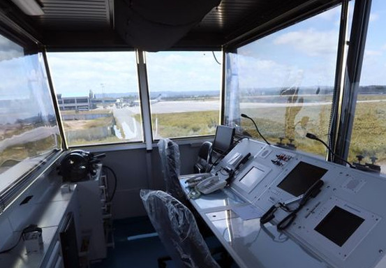 Selain Miras, Jokowi Buka Izin Investasi Navigasi Penerbangan