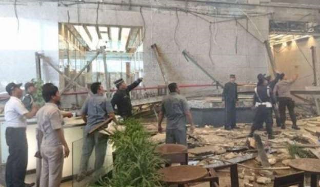 Terungkap, Memang Penyebab Robohnya Selasar BEI Karena Tidak Sesuai Spesifikasi