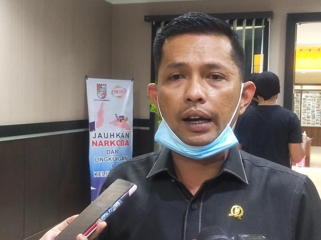 Pengunjung Giant Berkerumun Dibubarkan, Dewan: Tanpa Prokes Bisa Membahayakan