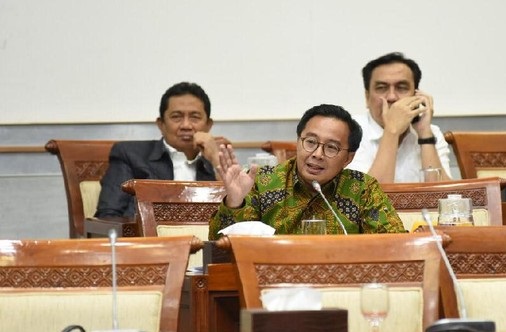 Golkar Minta TNI AU Transparan soal Hukuman Anggotanya Injak Kepala Warga
