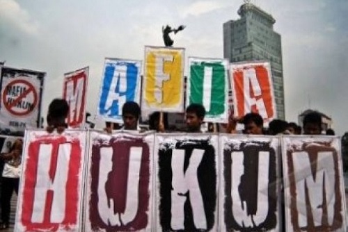 Pengadilan: Tidak Mungkin 24 Jam Awasi Hakim