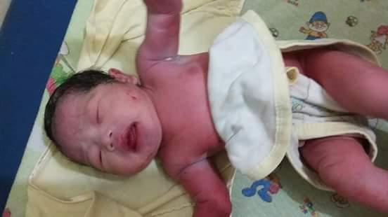 Warga Temukan Bayi Perempuan di Depan Poskamling Inhu