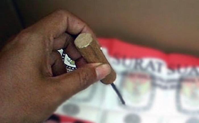 Curang, Ketua KPPS di Kampar Coblos Sampai Empat Kali