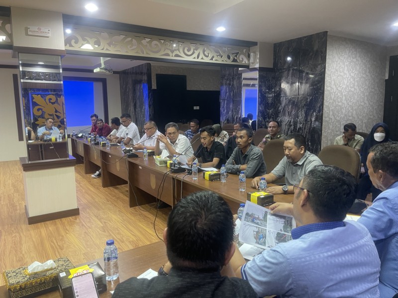 My Republic Tak Bisa Tunjukkan Izin, DPRD: ‘’Keluar Saja!’’