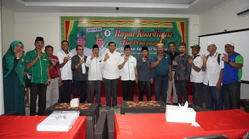 Berita Khusus Pilgubri 2018 Cagubri Firdaus Tak Ingin Rakyat Riau 'Jatuh Tertimpa Tangga' Akibat Min