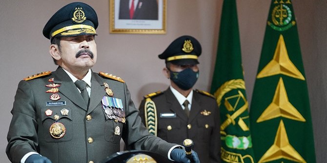 Jaksa Agung ST Burhanuddin Dikukuhkan Sebagai Guru Besar Unsoed