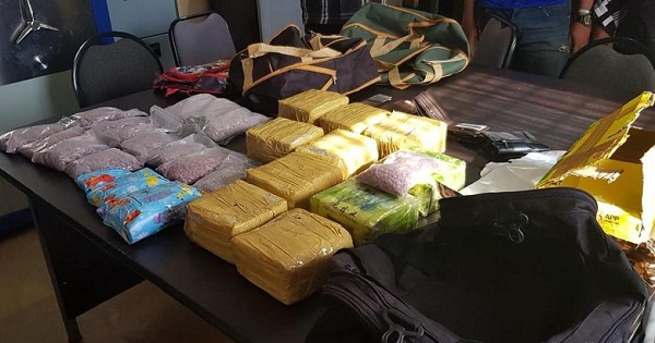 BNN Riau Gagalkan Penyelundupan 13 Kg Sabu dari Malaysia