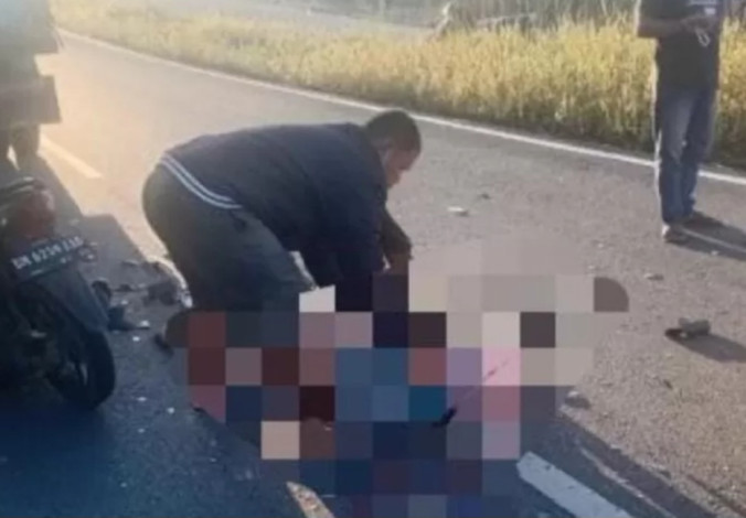 Tragis! Dua Pemuda Tewas Setelah Motor Hantam Dump Truk di Bangkinang