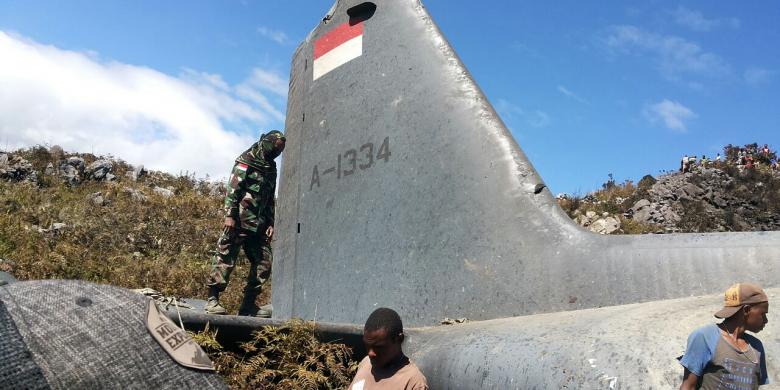 Pesawat Hercules TNI Jatuh, 13 Penumpang Tewas