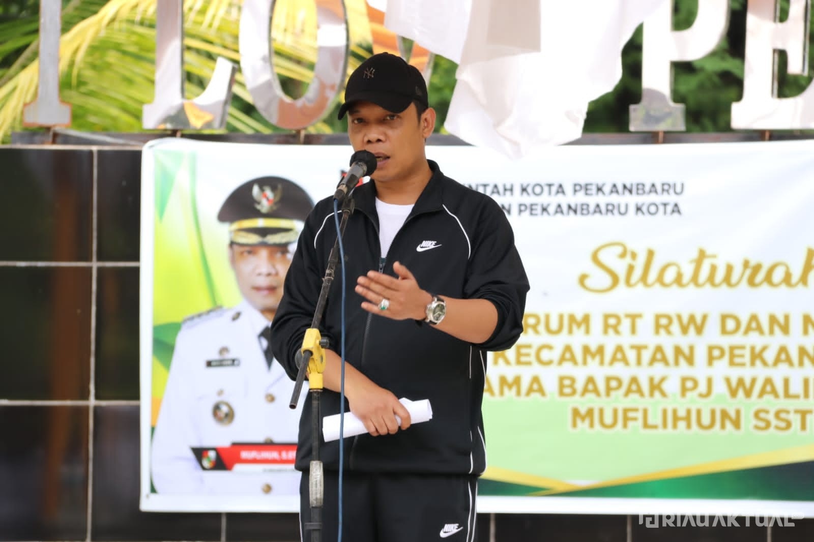 RT/RW Jadi Ujung Tombak, Pj Walikota Pekanbaru Ajak Dukung Program Pemko