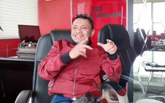 Anggota DPR Minta Ortu Ayu Ting Ting Jelaskan Lolos Penyekatan ke Bojonegoro