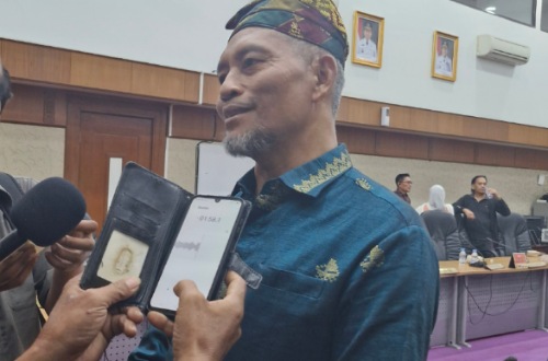 Pasca OTT KPK, Abdul Wahid Dinonaktifkan, SF Hariyanto Pimpin Riau: DPRD Soroti PAD dan Investasi