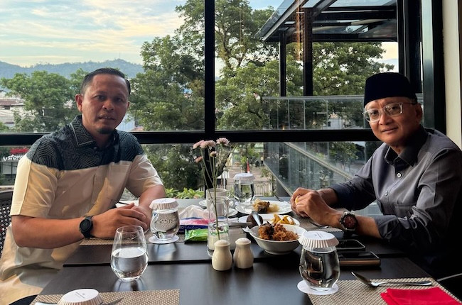 Agung Nugroho Perjuangkan Infrastruktur Pekanbaru ke Menteri PUPR di Padang