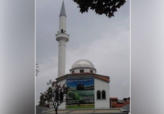 Lima Jemaah Jadi Korban Penikaman Saat Sedang Ibadah di Masjid