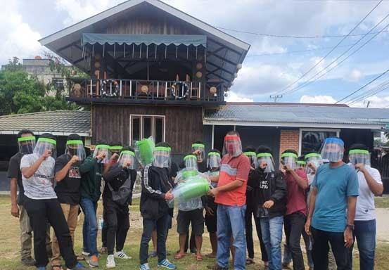 Mantan Napi di Pekanbaru Buat APD dan Disumbangkan ke Relawan Covid-19
