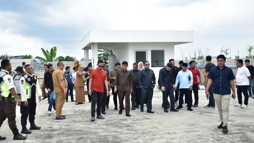 Aliran Limbah Cemari Pemukiman Warga, Komisi IV Sidak Kawasan Ecogreen