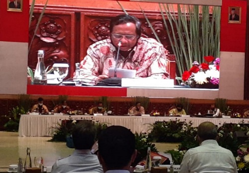 Dipimpin Menko Polhukam, Gubri Paparkan Soal Karhutla