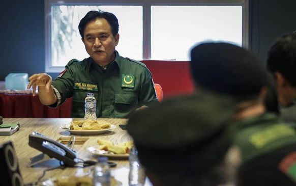 Yusril Ancam Pidanakan Komisioner KPU