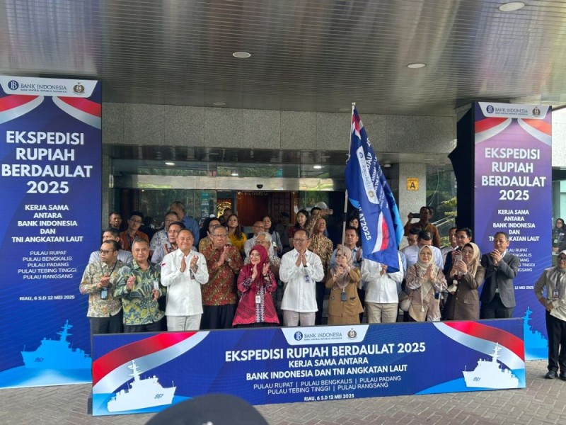 BI dan TNI AL Edarkan Rupiah hingga Pelosok Negeri Lewat Ekspedisi Rupiah Berdaulat 2025