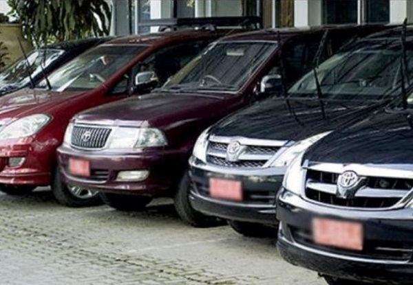 Diduga Jual Mobil Dinas, Oknum Mantan Anggota DPRD Pekanbaru akan Dipolisikan