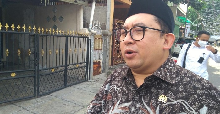 Minyak Goreng Langka, Fadli Zon: Amburadul Tata Kelola Sawit!