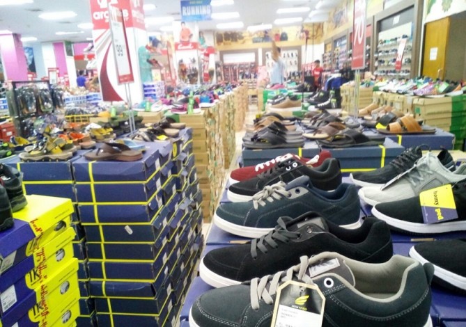 Dampak Covid-19, Pengunjung Mal Pekanbaru Turun hingga 80 Persen