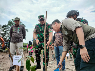 Isu Relokasi Warga TNTN ke Pulau Mendol Hoaks, Ini Penjelasan Satgas