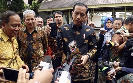 ANALISIS La Nyalla dan Isu PKI, Eks Pelaku yang Kini 'Pahlawan' Jokowi