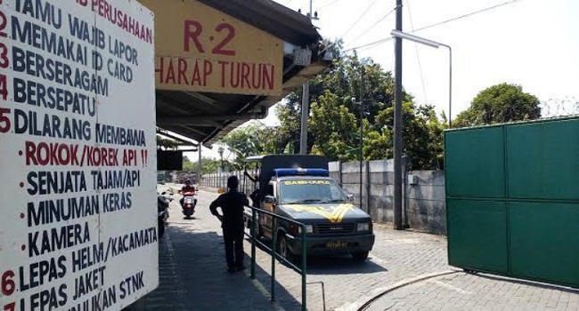 Karyawan Pabrik Kertas Tewas Tertimpa Kertas Pres Seberat 1,2 Ton